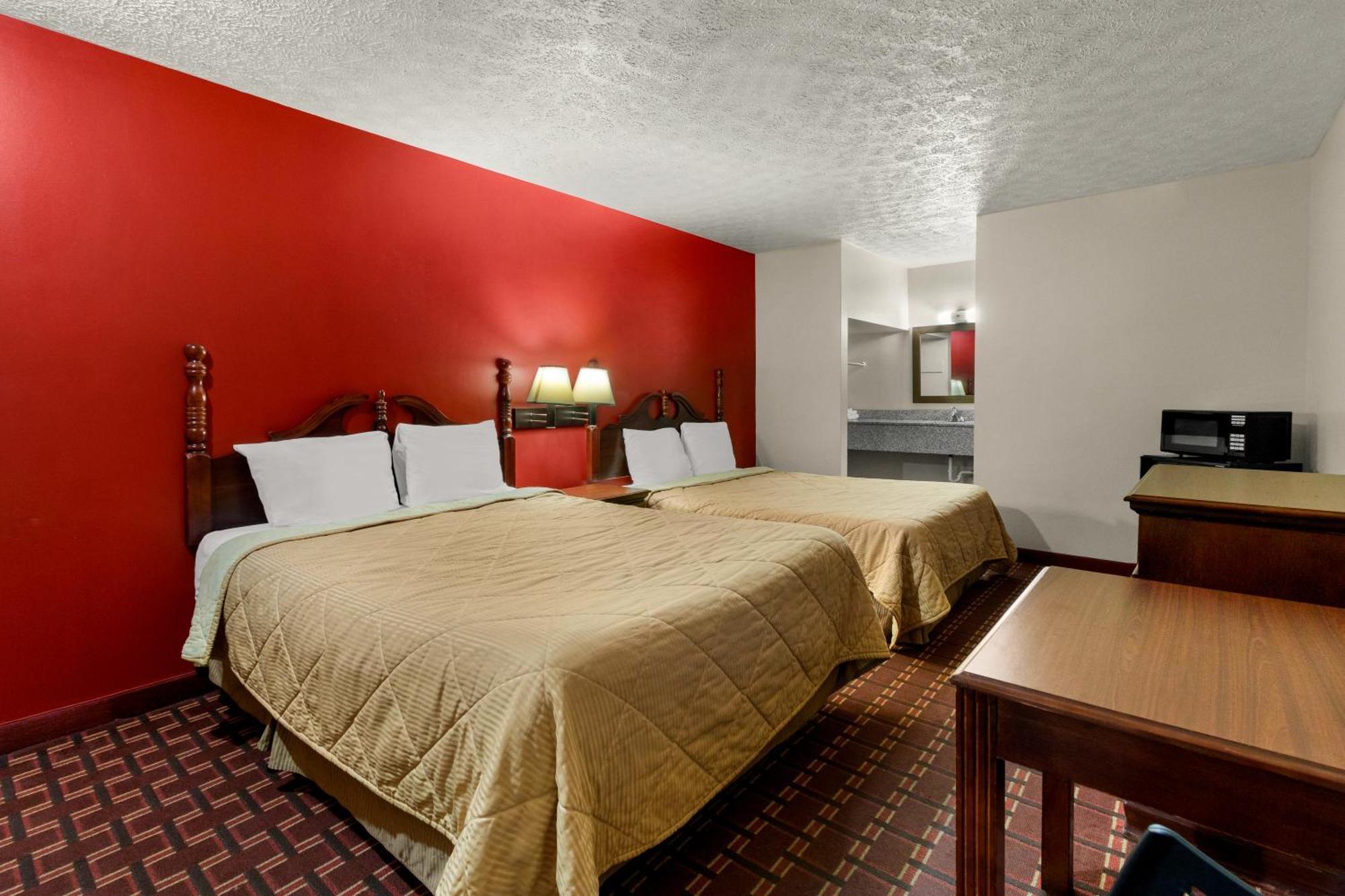 Rodeway Inn Dickson Bagian luar foto