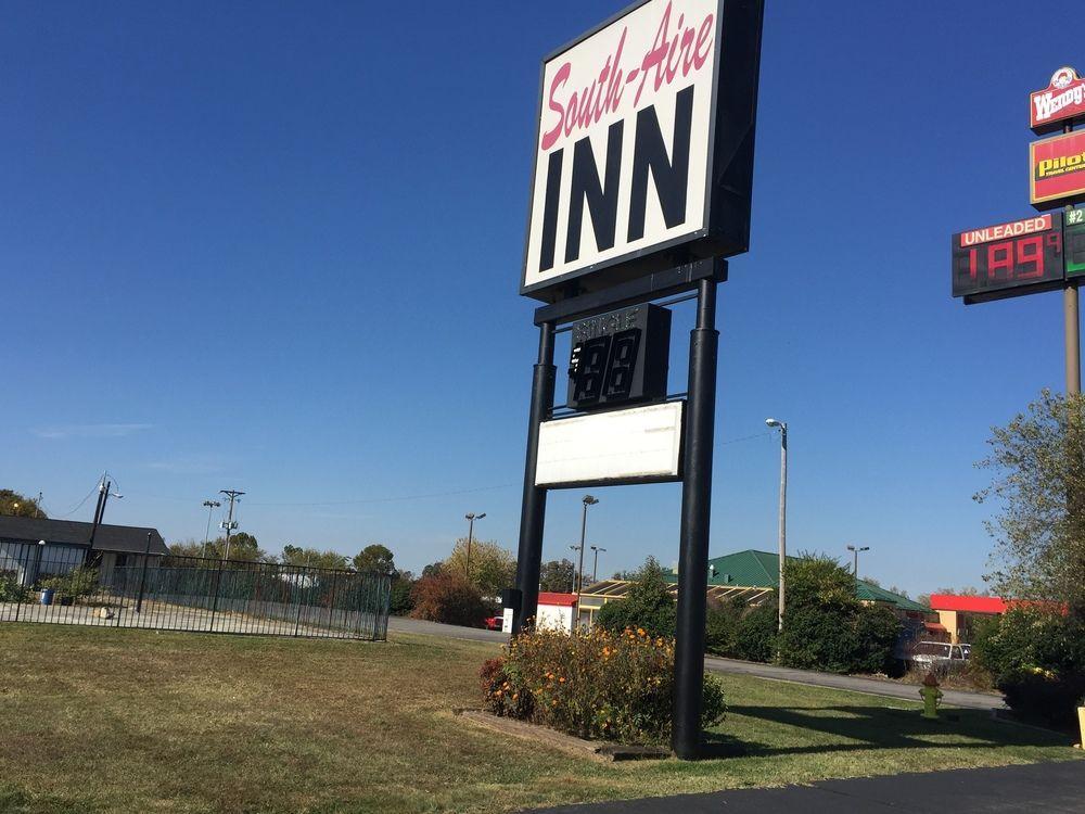 Rodeway Inn Dickson Bagian luar foto