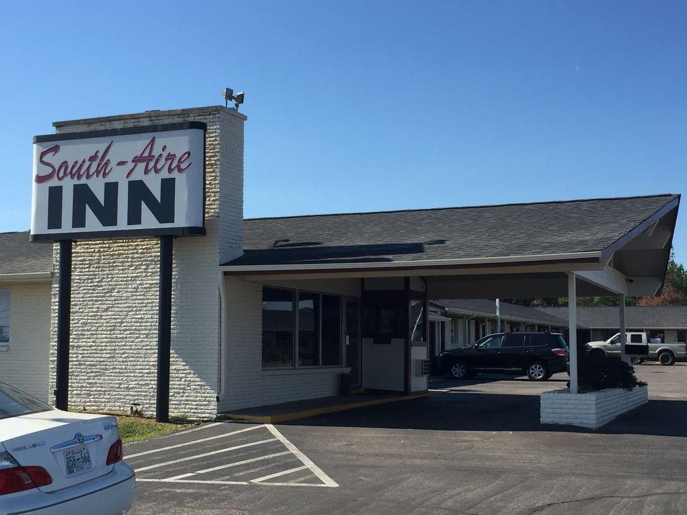 Rodeway Inn Dickson Bagian luar foto